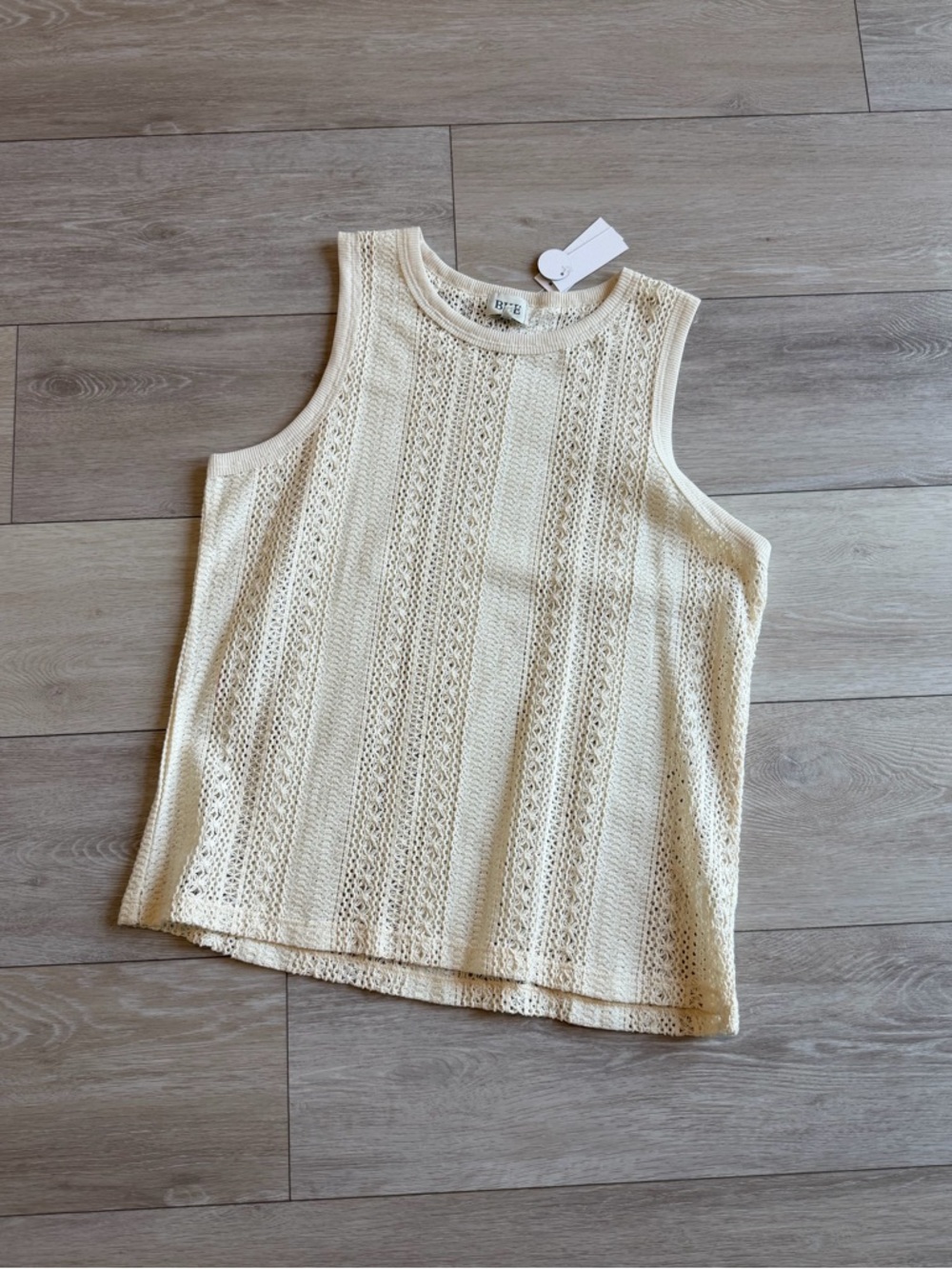 BKE cover up style tank top women’s size medium